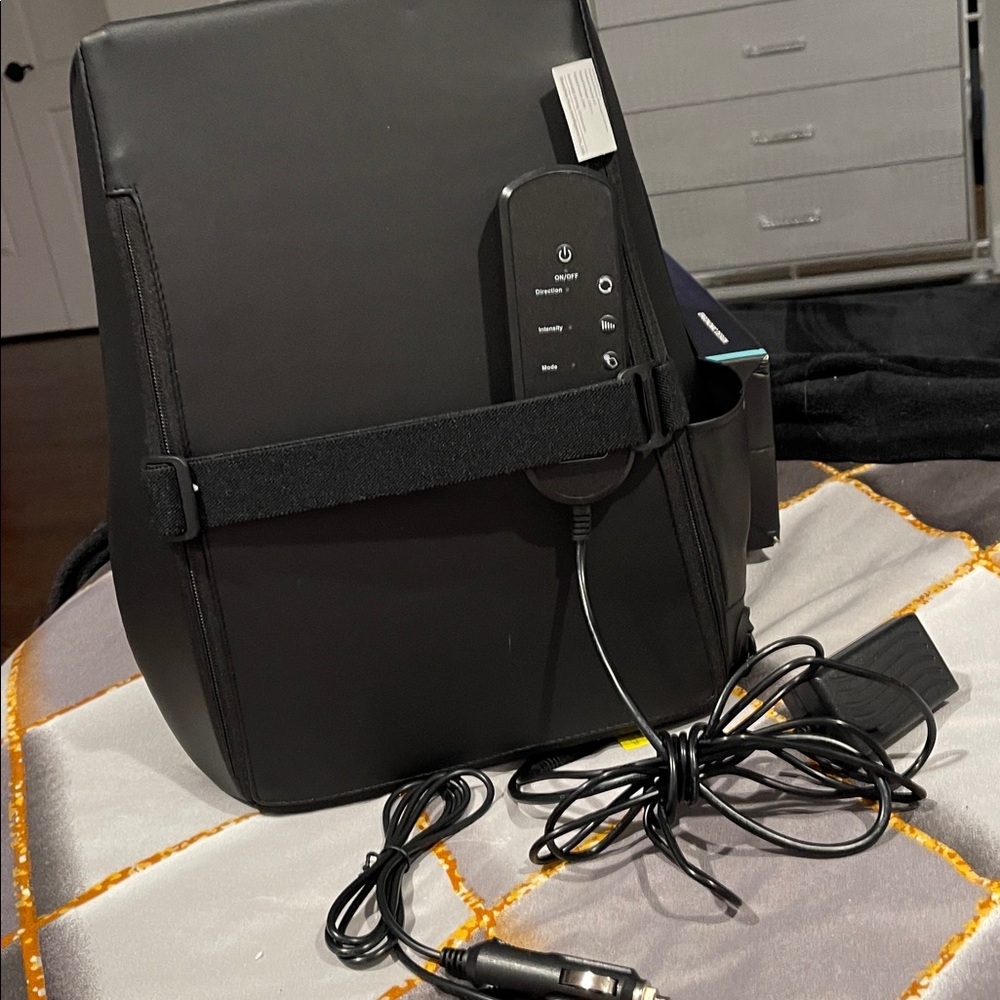 Black Shiatsu Massage Cushion - Picture 2 of 7